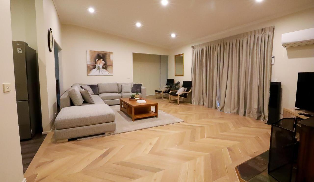 The Birch House - Silver Birches Accommodation ברייט מראה חיצוני תמונה